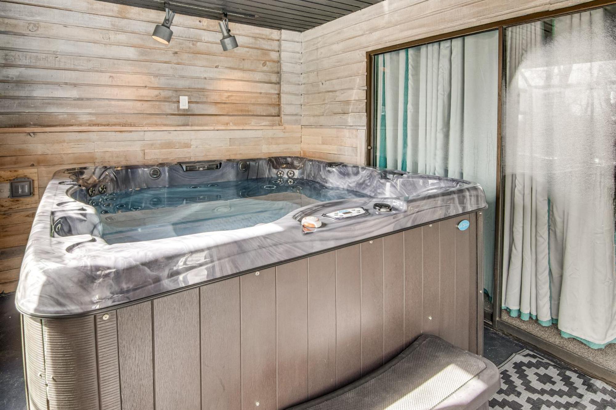 5 Mi To Area Attractions Home With Hot Tub Colorado Springs Exterior foto